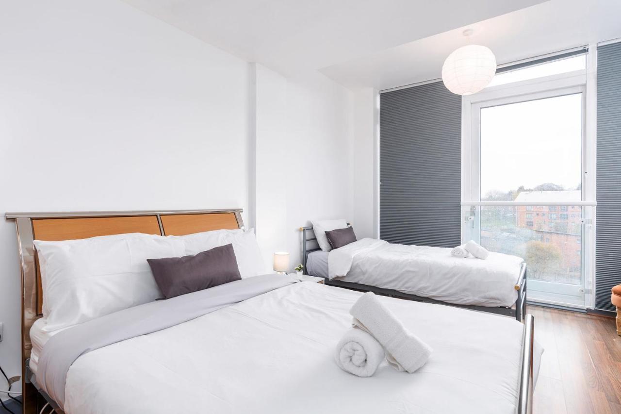Getaway, 2-bed Flat, Balcony, With Parking * Birmingham